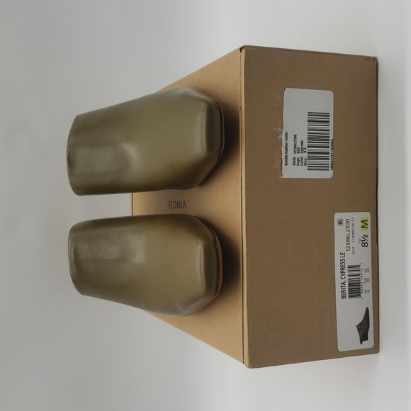 689- Vince Benita Women's Mules Genuine Leather Size 8.5 NWT - Picture 6 of 10